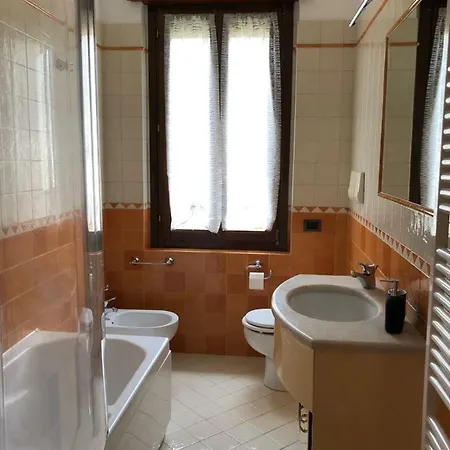 Veneto Civico 17 Sarnico
